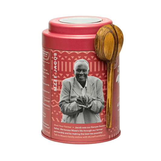 African Chai Black Tea Gift Tin with Spoon - Só Verde