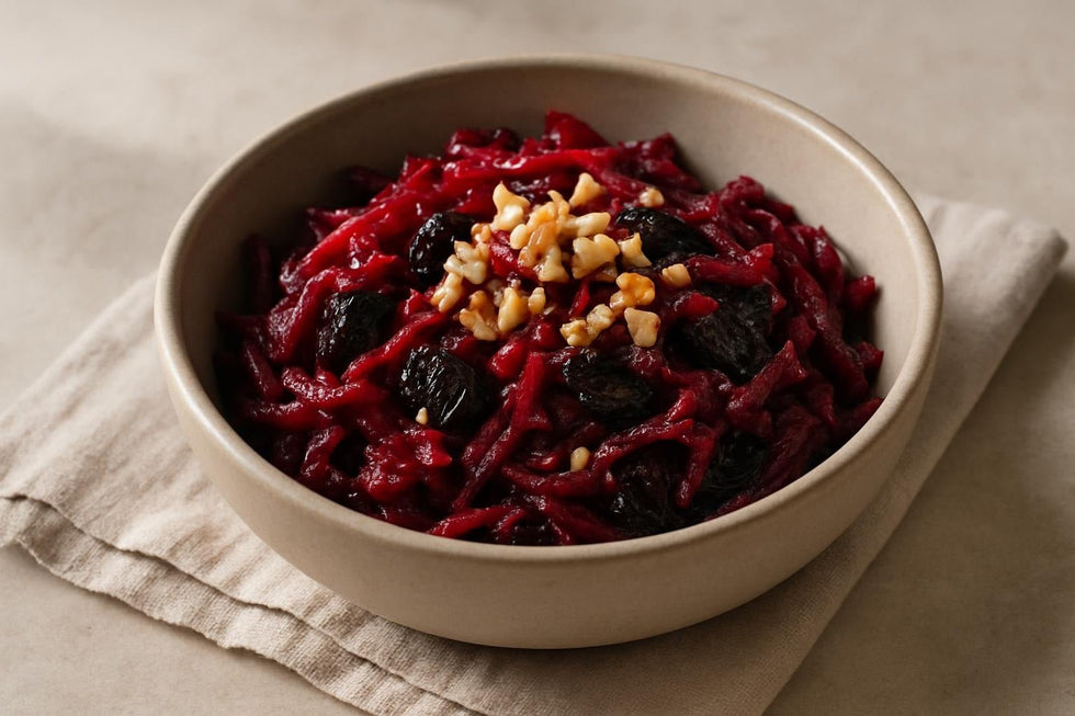 Beet Salad with Prunes, Walnuts and Garlic - Só Verde