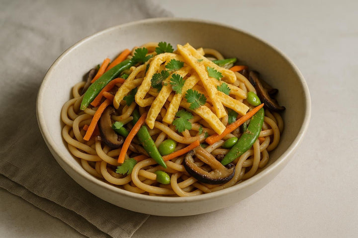 Udon Noodles with Vegetables - Só Verde