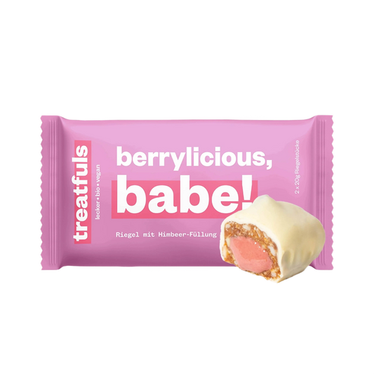 White chocolate raspberry bar with filling organic + vegan