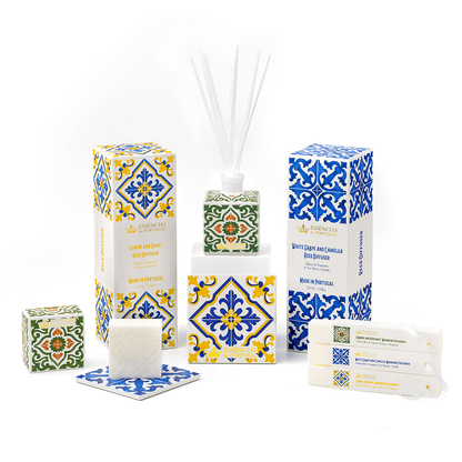 Azulejo Decorativo - Azulejos de Portugal - Uva Branca & Camélia - Só Verde